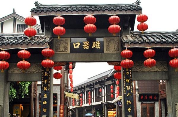 51岁丰子恺对64岁周作人伸出援手,周作人不领情,还说:浮滑肤浅